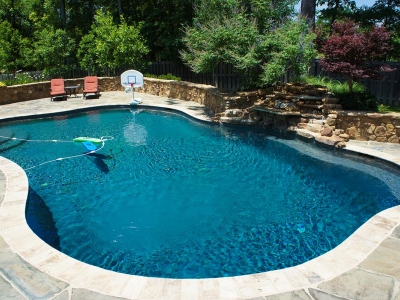 Pretty Backyard Pool Design