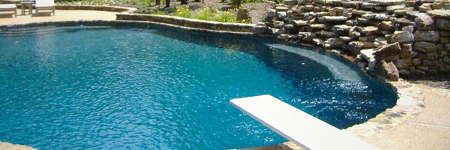 custom pool design showing in-ground pool construction